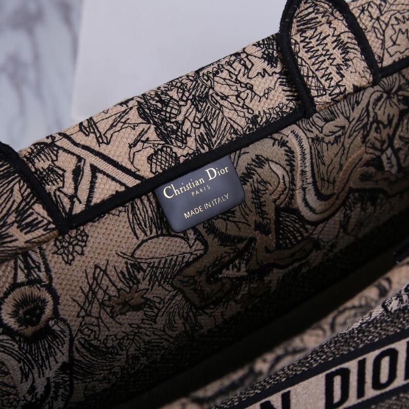 Christian Dior Shopping Bags